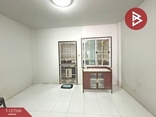 For sale 2 ベッドルーム townhouse in Nong Chok, Bangkok