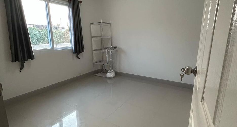 出售 2 卧室 联排别墅 在 Mueang Chon Buri, Chon Buri