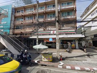 À vendre local commercial à Pak Kret, Nonthaburi