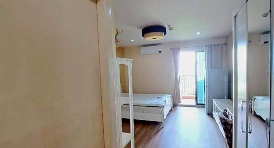For sale 1 bed condo in Bang Khen, Bangkok