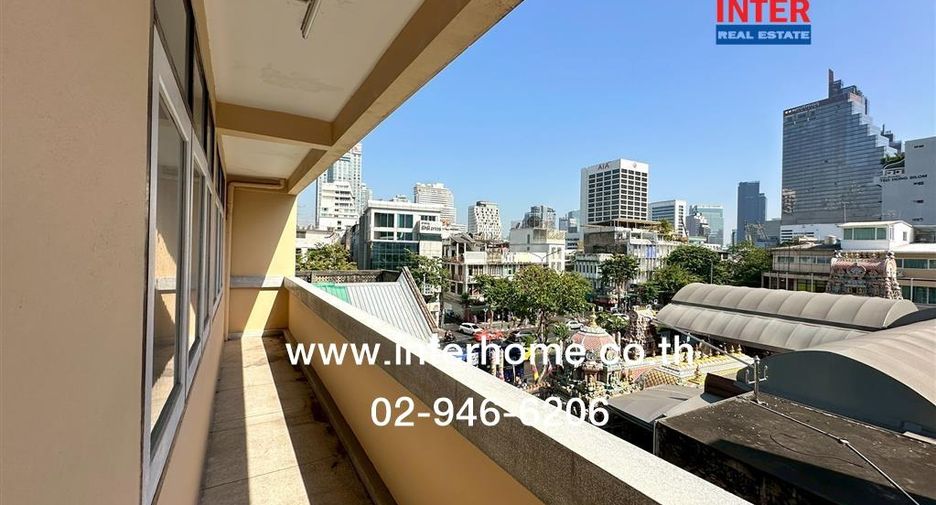 For sale 8 bedrooms retail Space in Bang Rak, Bangkok
