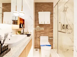 For sale 1 bed condo in Bang Lamung, Chonburi