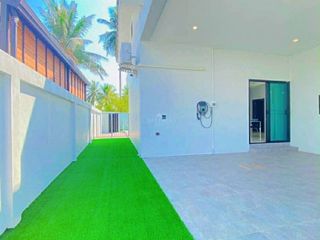 Haus zur Miete und zum Kauf mit 3 Zimmer in Bang Lamung, Chonburi
