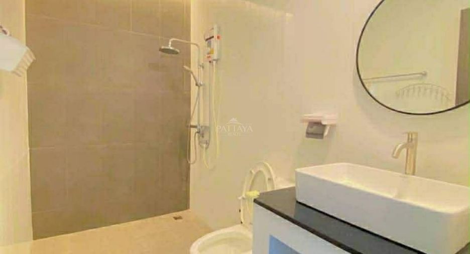 For rent and for sale 3 bedrooms house in Bang Lamung, Chonburi