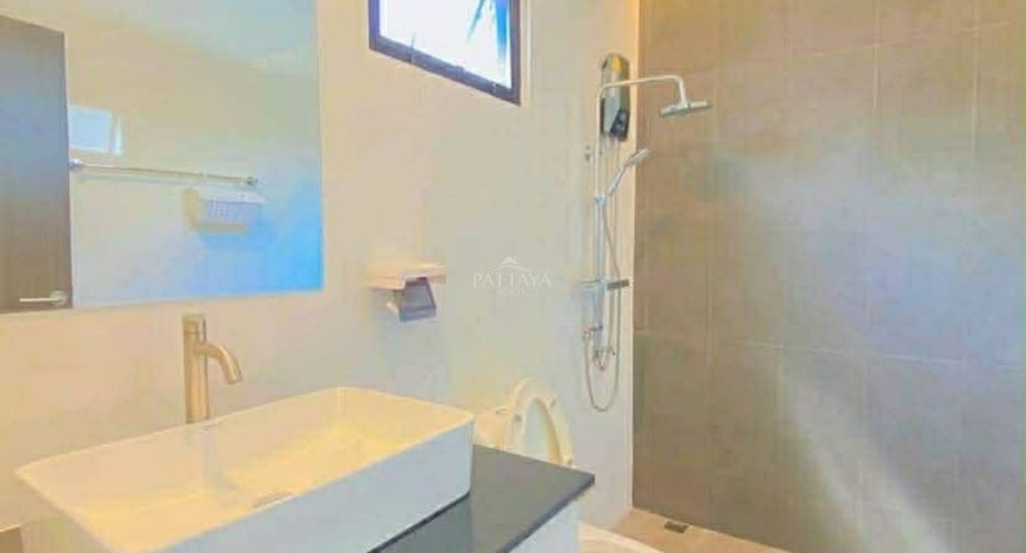 For rent and for sale 3 bedrooms house in Bang Lamung, Chonburi