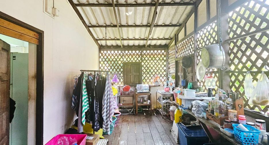 出售 5 卧室 独立屋 在 Phra Pradaeng, Samut Prakan