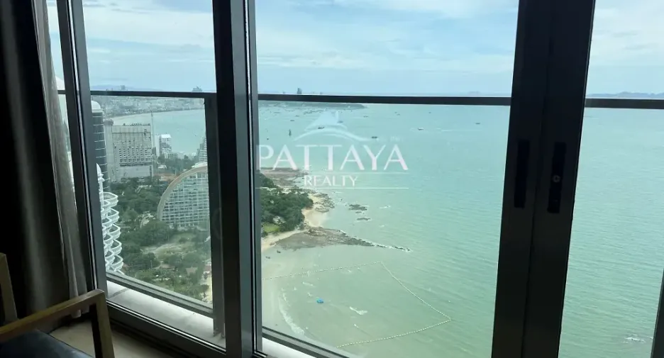 For rent and for sale 3 bedrooms condo in Bang Lamung, Chonburi
