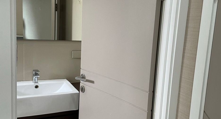 For rent 3 ベッドルーム townhouse in Suan Luang, Bangkok