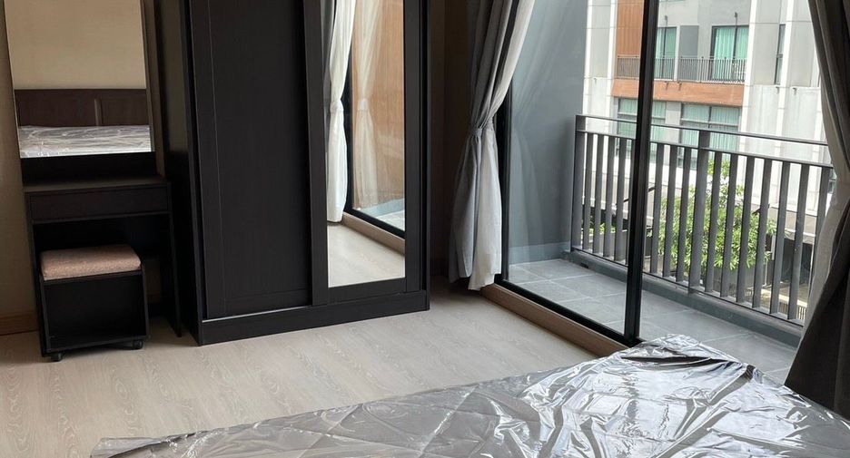 For rent 3 ベッドルーム townhouse in Suan Luang, Bangkok