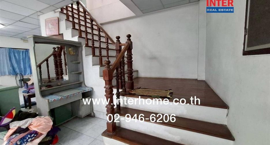 出售 3 卧室 独立屋 在 Mueang Nonthaburi, Nonthaburi