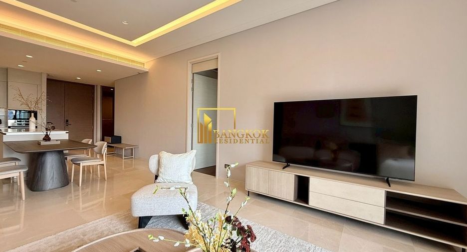 For rent 2 bedrooms condo in Pathum Wan, Bangkok