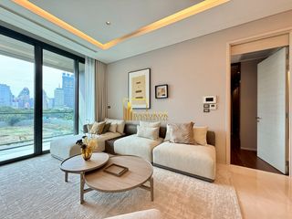 À louer 2 chambres condo à Pathum Wan, Bangkok