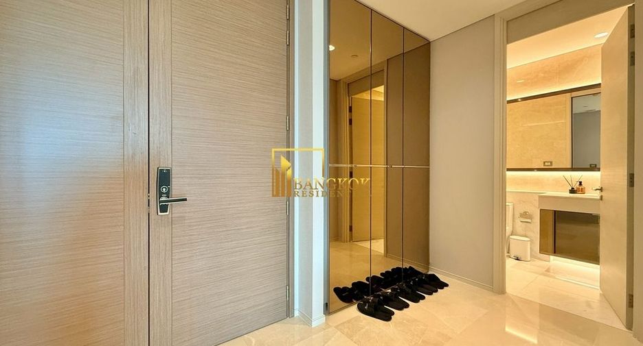 For rent 2 bedrooms condo in Pathum Wan, Bangkok