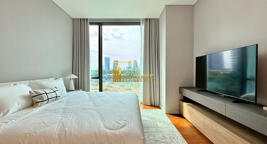 For rent 2 bedrooms condo in Pathum Wan, Bangkok