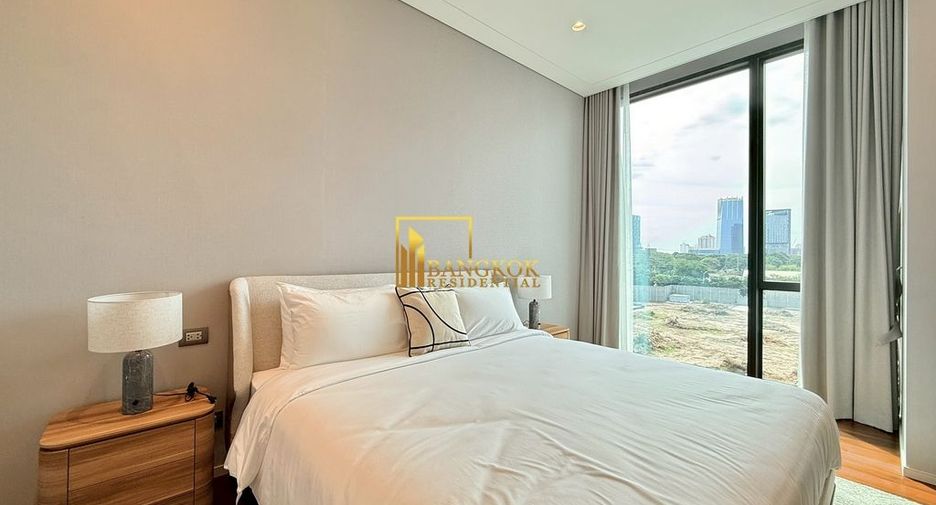 For rent 2 bedrooms condo in Pathum Wan, Bangkok