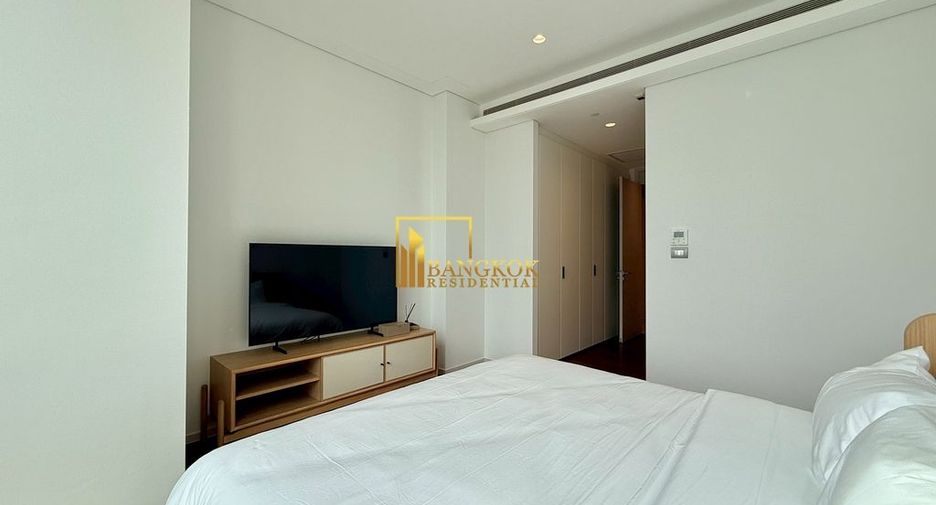 For rent 2 bedrooms condo in Pathum Wan, Bangkok