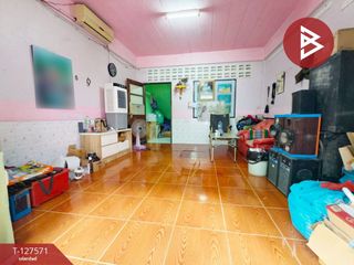 出售 2 卧室 联排别墅 在 Mueang Samut Sakhon, Samut Sakhon