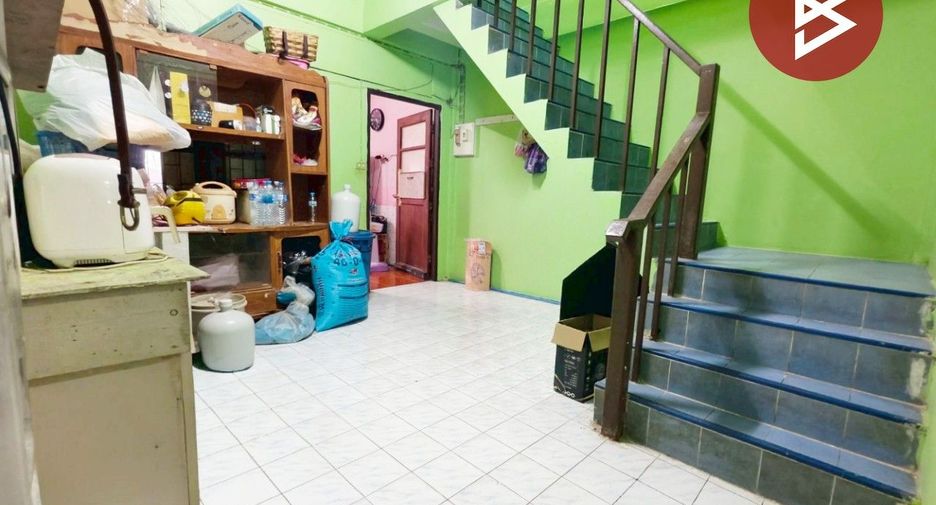 For sale 2 bedrooms townhouse in Mueang Samut Sakhon, Samut Sakhon