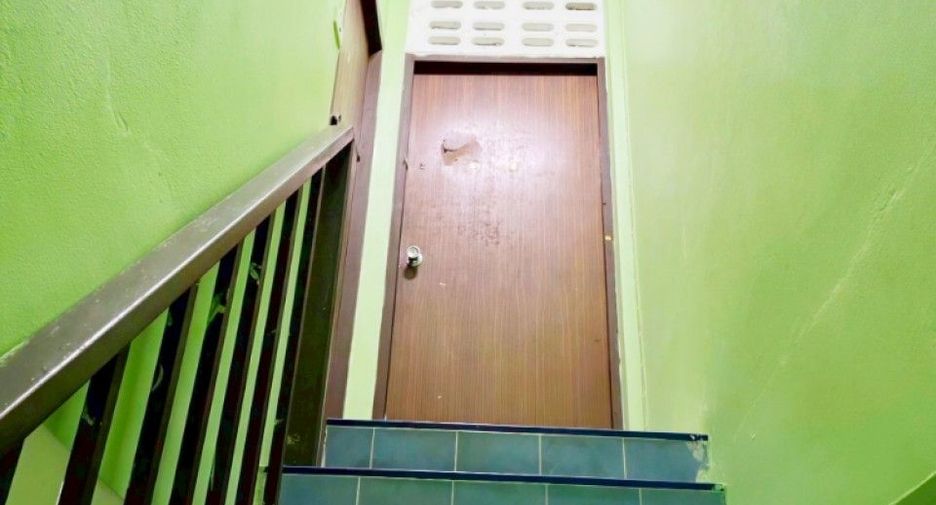 For sale 2 bedrooms townhouse in Mueang Samut Sakhon, Samut Sakhon