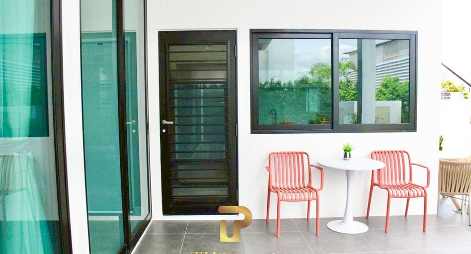 Villa zum Kauf mit 4 Zimmer in Bang Lamung, Chonburi