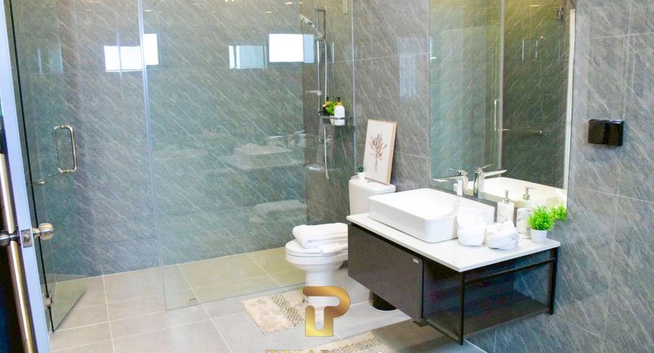 Villa zum Kauf mit 4 Zimmer in Bang Lamung, Chonburi