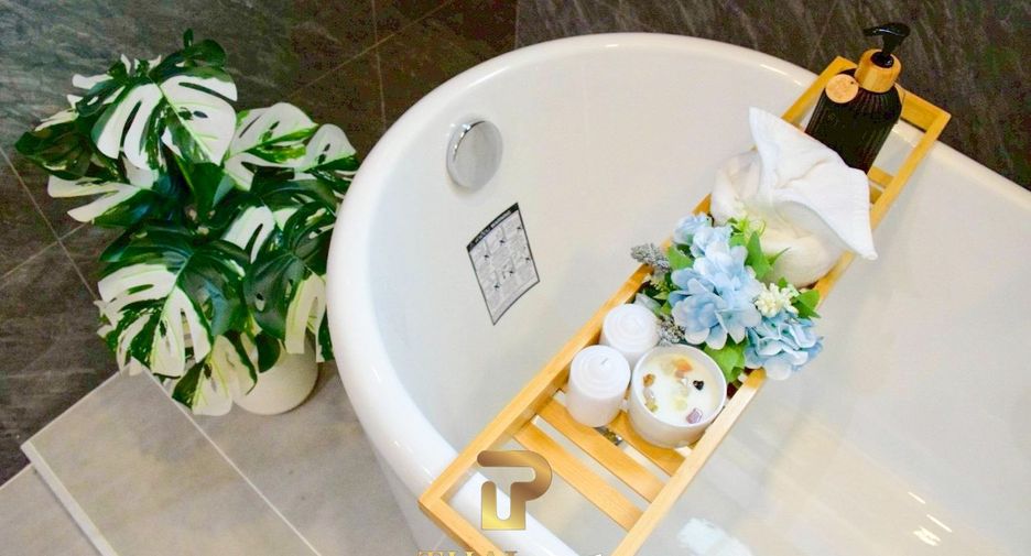 Villa zum Kauf mit 4 Zimmer in Bang Lamung, Chonburi