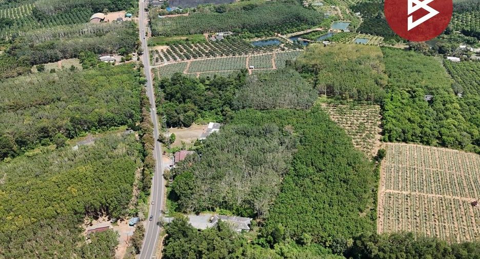 Terreno en venta en Khao Saming, Trat