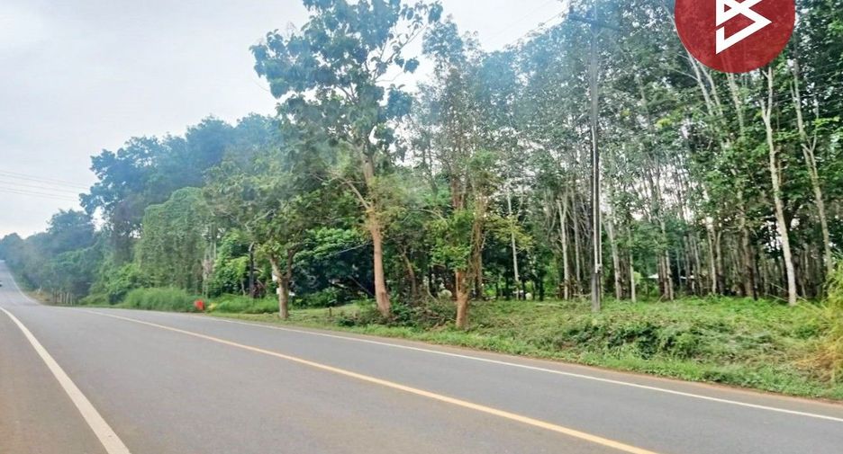 Terreno en venta en Khao Saming, Trat
