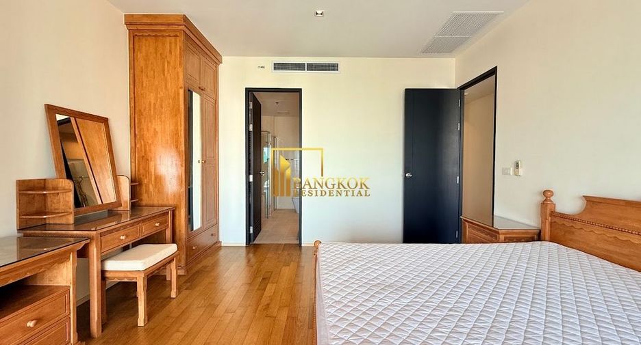 Wohnung zur Miete mit 3 Zimmer in Khlong Toei, Bangkok