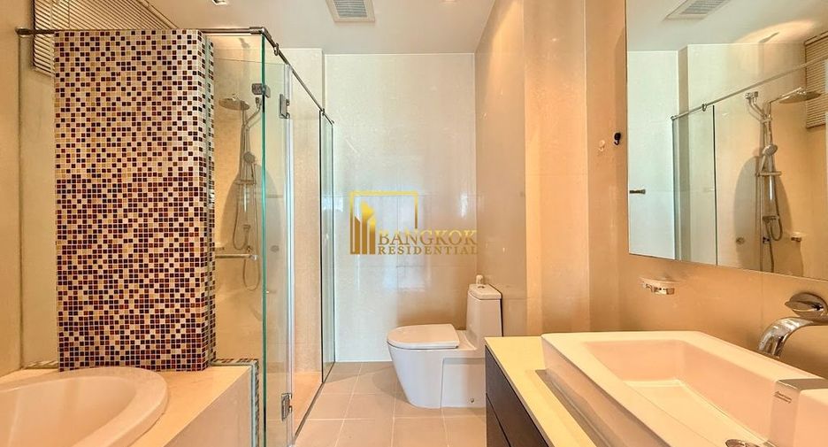 Wohnung zur Miete mit 3 Zimmer in Khlong Toei, Bangkok