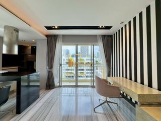 Apartamento en alquiler de 2 habitaciones en Watthana, Bangkok