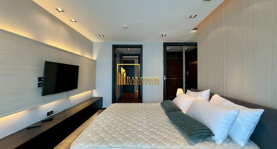For rent 2 bedrooms apartment in Watthana, Bangkok