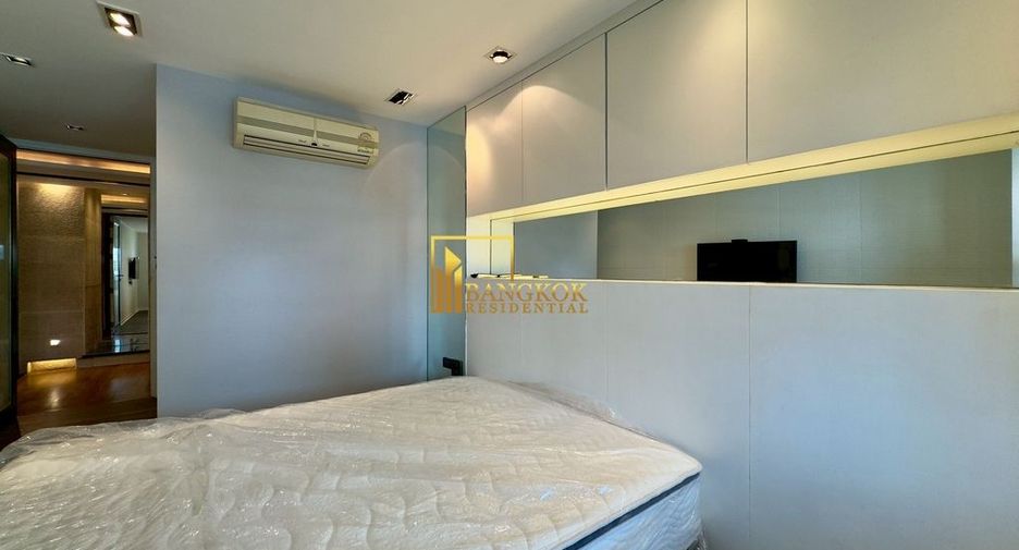 For rent 2 bedrooms apartment in Watthana, Bangkok
