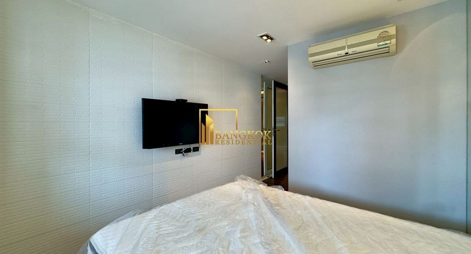 For rent 2 bedrooms apartment in Watthana, Bangkok