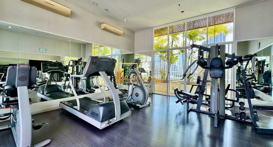 For rent 2 bedrooms apartment in Watthana, Bangkok
