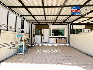 For sale 3 bedrooms townhouse in Khan Na Yao, Bangkok