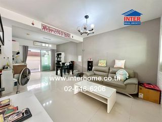 For sale 3 bedrooms townhouse in Khan Na Yao, Bangkok