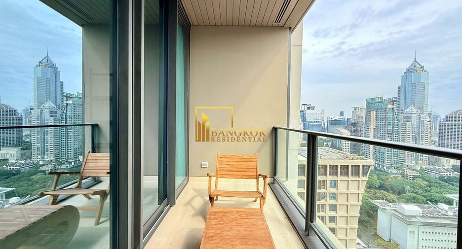 For rent 2 bedrooms condo in Pathum Wan, Bangkok