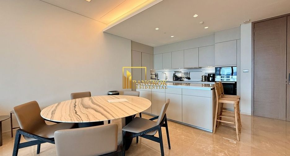 For rent 2 bedrooms condo in Pathum Wan, Bangkok