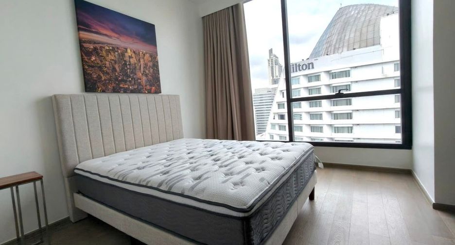 Condo en alquiler de 3 habitaciones en Khlong Toei, Bangkok