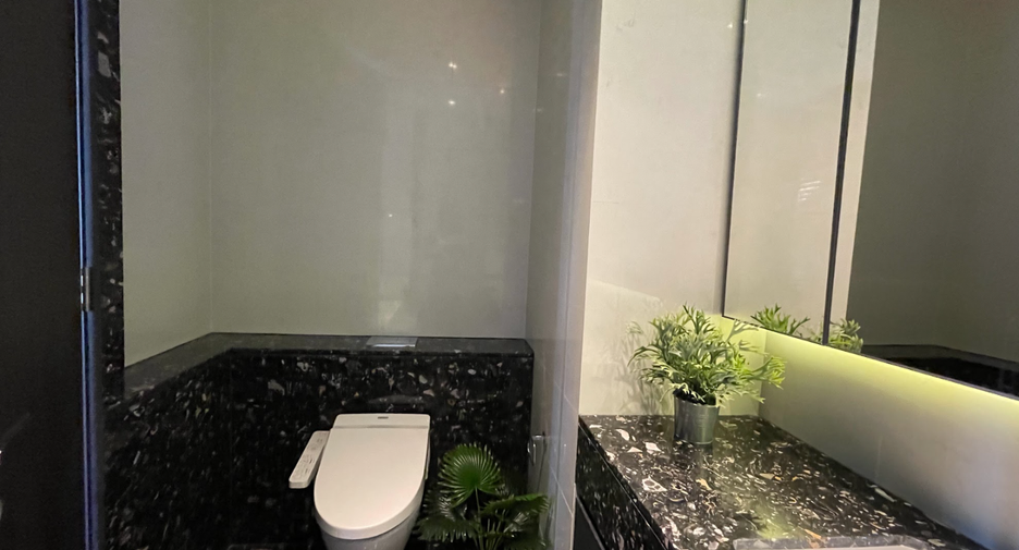 Condo en alquiler y en venta de 1 habitaciones en Khlong Toei, Bangkok