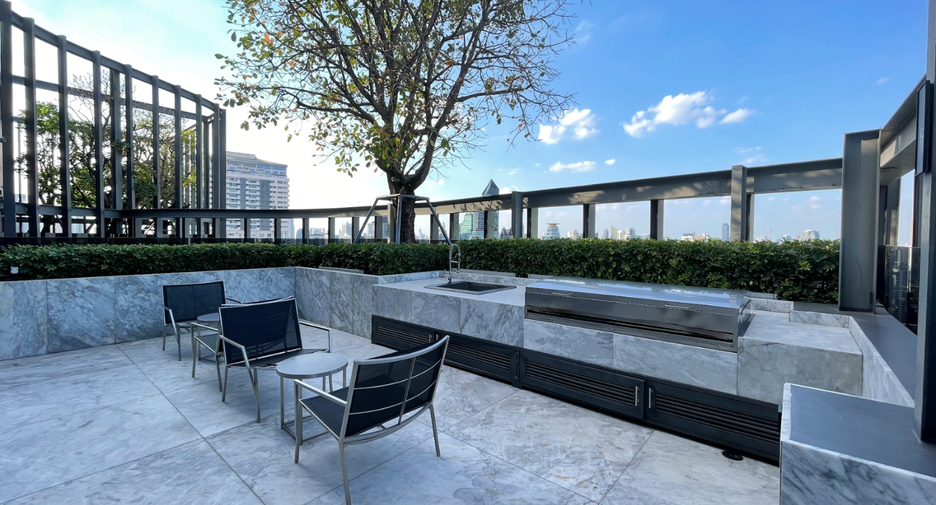 Condo en alquiler y en venta de 1 habitaciones en Khlong Toei, Bangkok