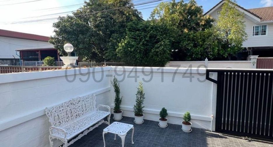 For rent 3 ベッドルーム house in Lam Luk Ka, Pathum Thani