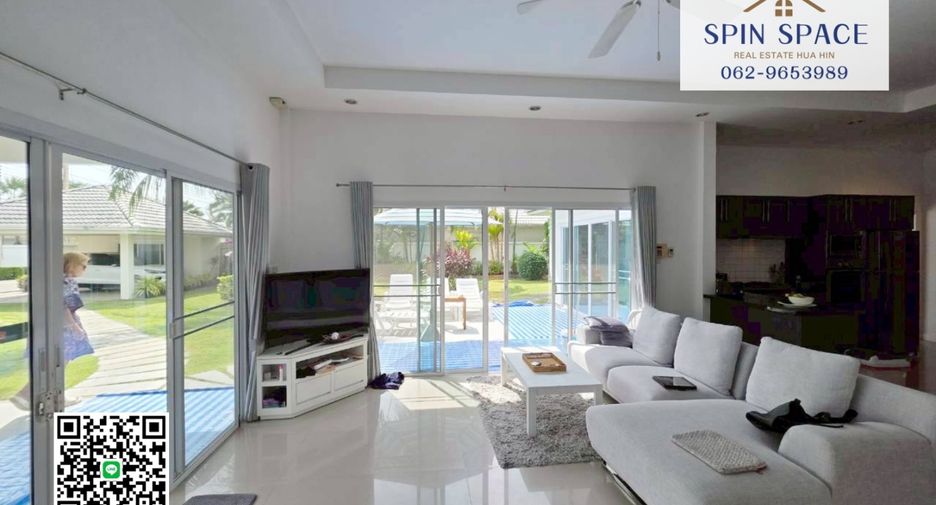 For sale 4 bedrooms villa in Hua Hin, Prachuap Khiri Khan