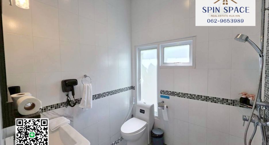 For sale 4 bedrooms villa in Hua Hin, Prachuap Khiri Khan