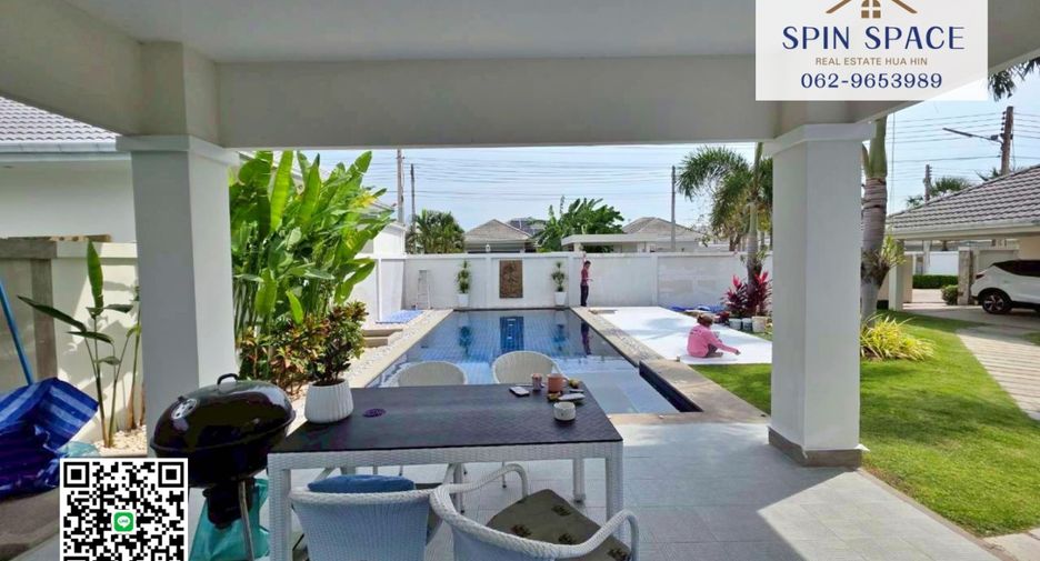 For sale 4 bedrooms villa in Hua Hin, Prachuap Khiri Khan