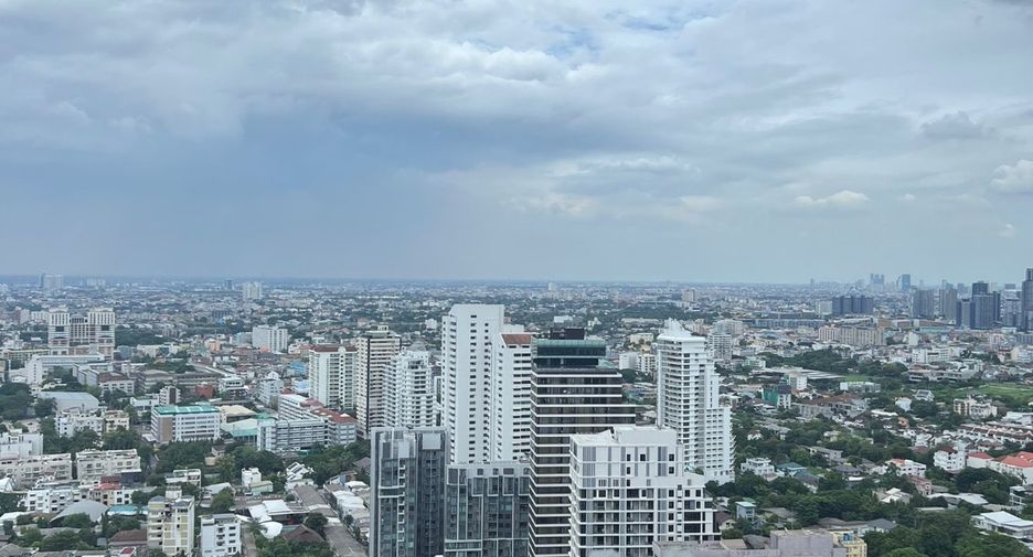 ให้เช่า 2 ห้องนอน คอนโด ใน วัฒนา, กรุงเทพฯ