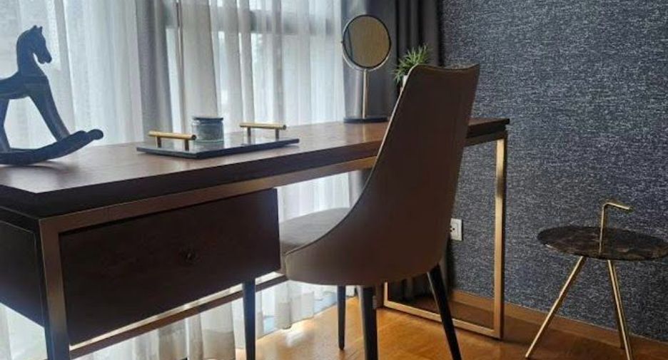 Аренда и продажа 2 спальни кондо в Кхлонг Тоеи, Бангкок