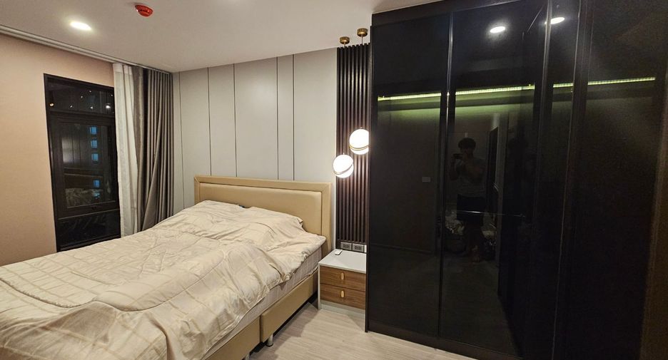 For sale 2 bedrooms condo in Din Daeng, Bangkok