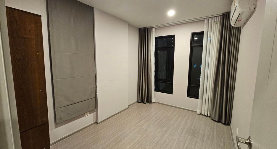 For sale 2 bedrooms condo in Din Daeng, Bangkok
